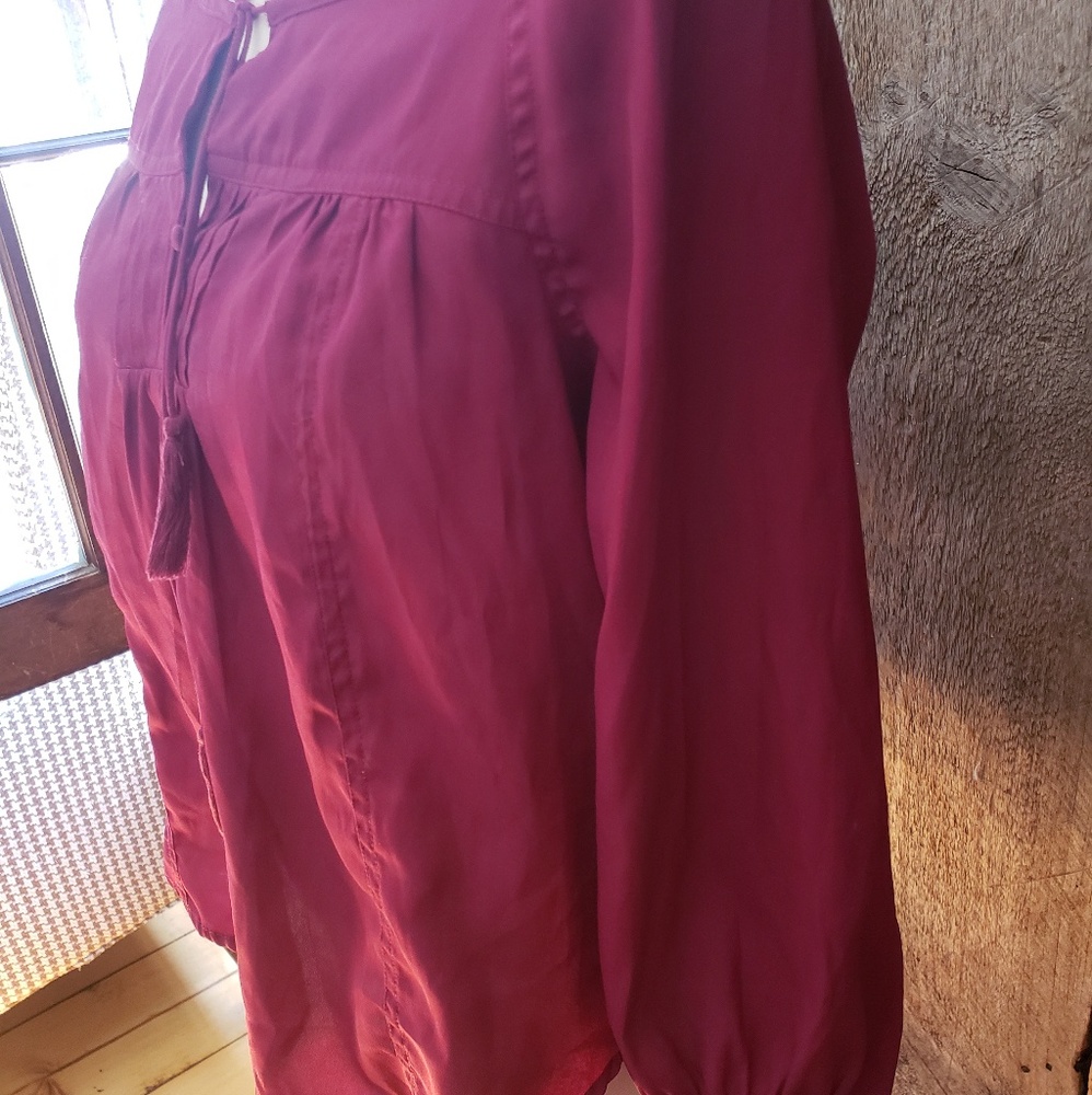 American Eagle Maroon Blouse - image 6